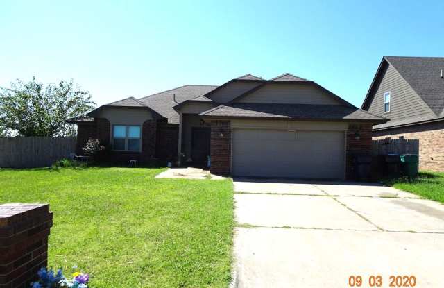 3 bedroom home in Moore (OKC). photos photos