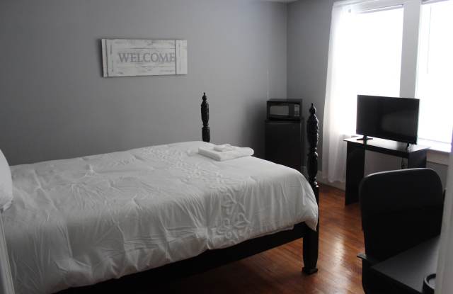 3253 Lowe Street photos photos