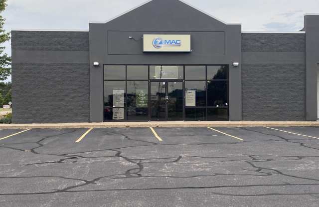 1101 BRILOWSKI ROAD Gallery 2