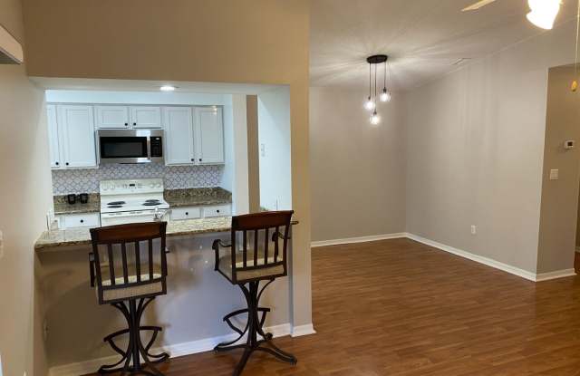 Spacious 2-Bedroom, 2-Bathroom Condo for Rent in Altamonte Springs, FL Gallery 4
