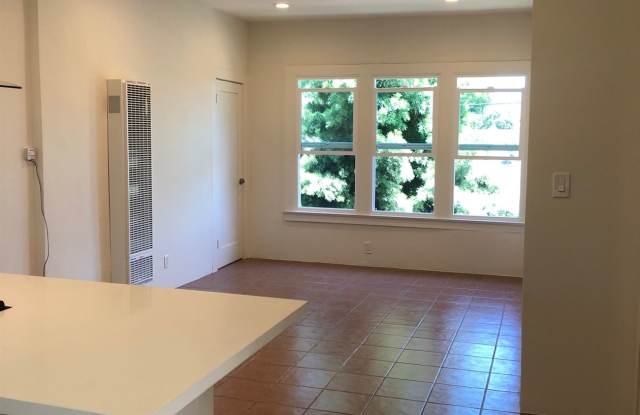 3619 Denker Avenue Gallery 4