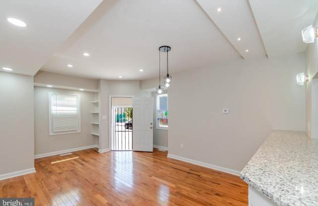 1276 GLYNDON Avenue Gallery 1