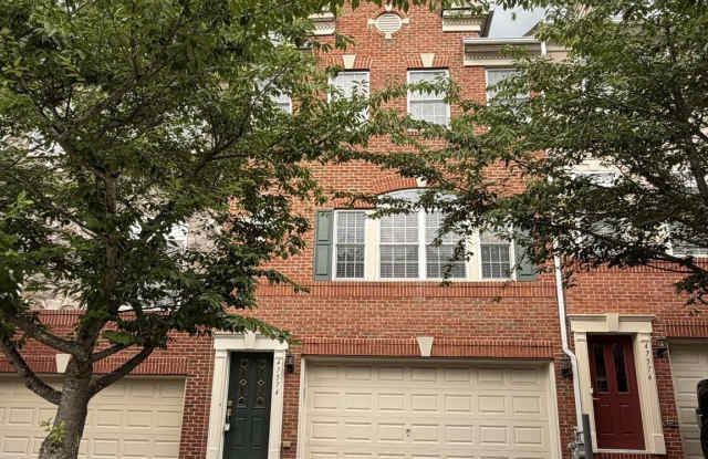 47574 ROYAL BURNHAM Terrace - 47574 Royal Burnham Terrace, Lowes Island, VA 20165