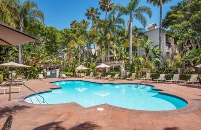 El Escorial One Bdrm - 135 Por La Mar Circle, Santa Barbara, CA 93103