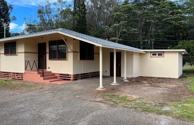 Totally Upgraded 2 bedroom 1 bath with Den/Storage Single Family Home in Wahiawa photos photos