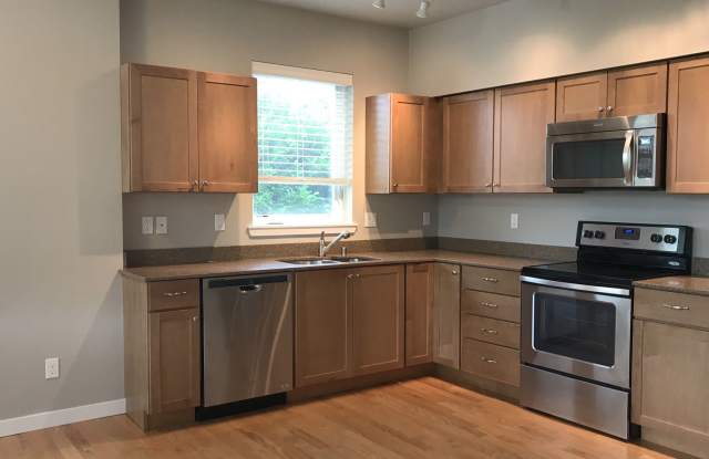 Amazing 1 bedroom 1 bath Apartment Home in Lynden Gallery 3