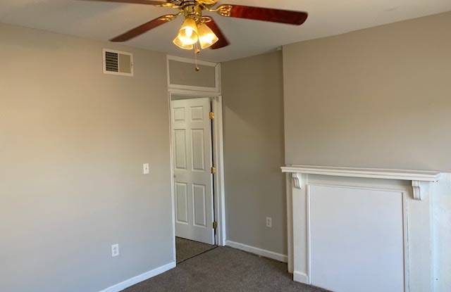 347-349 East Welch Avenue - 349 1/2 Gallery 4