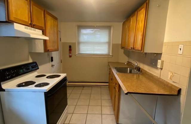 64 S EVANS Street unit: 2 - 64 South Evans Street, Pottstown, PA 19464