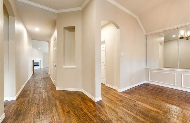 10802 Tree Shadow Lane Gallery 4