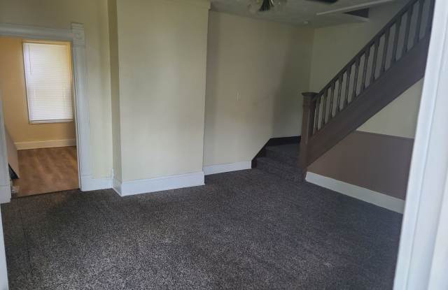 Spacious rental photos photos