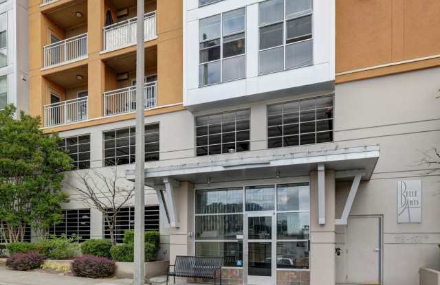 Downtown Bellevue One Bedroom One Bath Condo Available! photos photos Downtown Bellevue One Bedroom One Bath Condo Available! photos photos