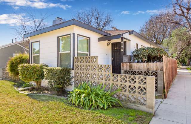4176 Perlita Avenue Gallery 3