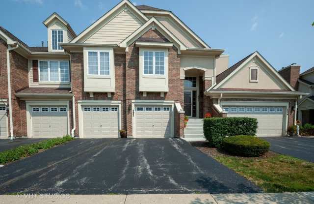 492 Harvey Lake Drive - 492 Harvey Lake Drive, Vernon Hills, IL 60061