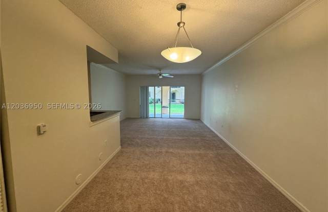 2492 Centergate Dr Gallery 3