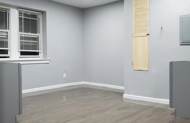 6635 BLAKEMORE STREET Gallery 2