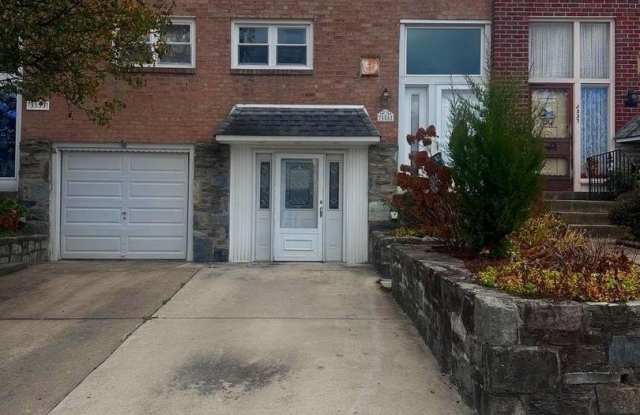 3555 CHURCHILL LN - 3555 Churchill Lane, Philadelphia, PA 19114