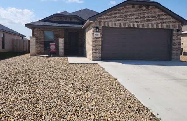 Located in the meadows Brand newer construction 3/2/2 CISD Gallery 1