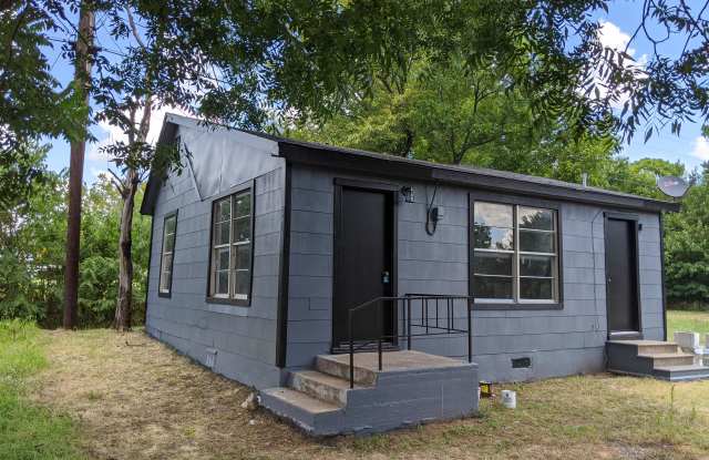416 North Austin Avenue photos photos
