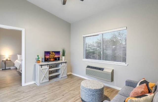River Run - Senior Housing Gallery 1