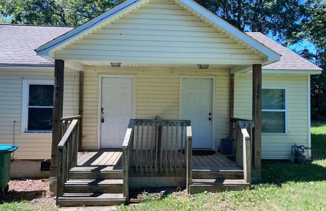 Cozy 1 Bedroom Apartment in Bessemer City - 206 East Georgia Avenue, Bessemer City, NC 28016