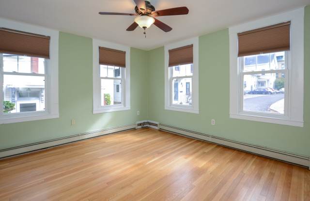 52 Tanner Street Gallery 3