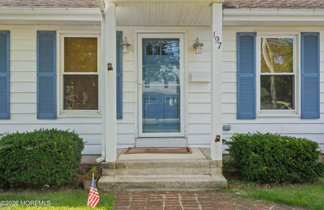197 Bridge Avenue Gallery 4