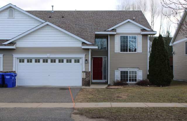 Adorable 2 Bed 2 Bath Duplex photos photos