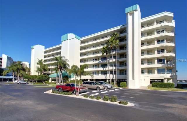 7979 SAILBOAT KEY Boulevard S Gallery 3