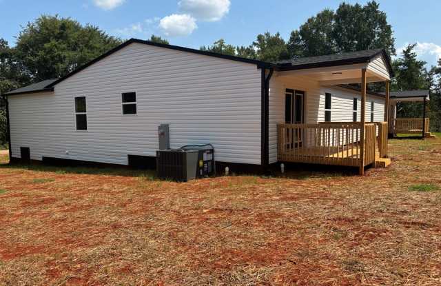 Brand-New Construction | 3 Bedroom, 2 Bath Duplex | Wellford, SC Gallery 3