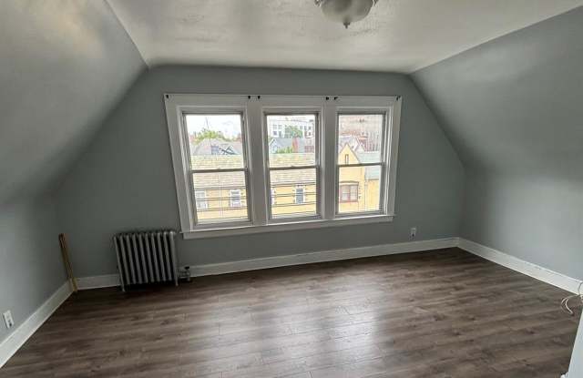 624 E 26th Street photos photos