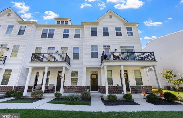 973 SKYLAR Court - 973 Skylar Court, Phoenixville, PA 19460