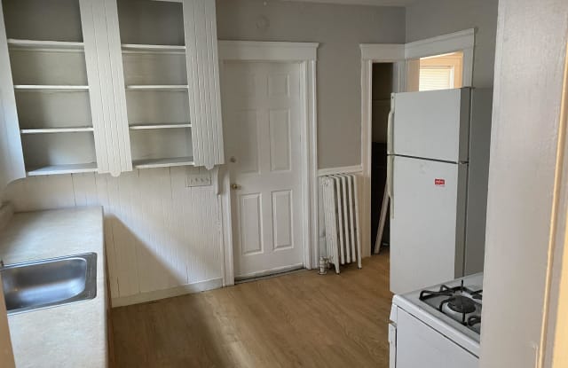 80 Pembroke Ave. Unit #2 - 80 Pembroke Avenue, Providence, RI 02908