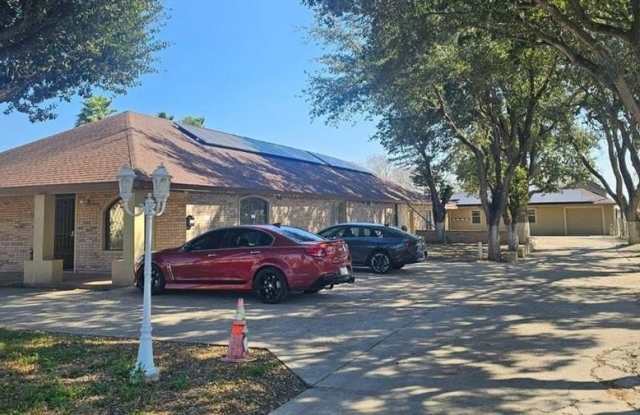 8816 N Ware Road photos photos