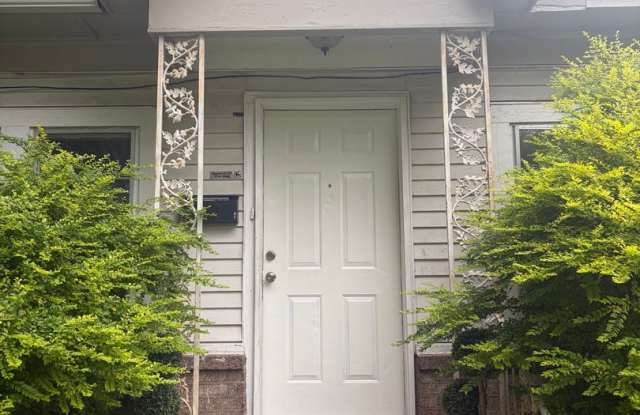 4 Bedroom and 2 Bathroom House Gallery 4