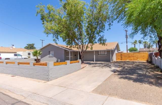 4908 West Catalina Drive Gallery 4