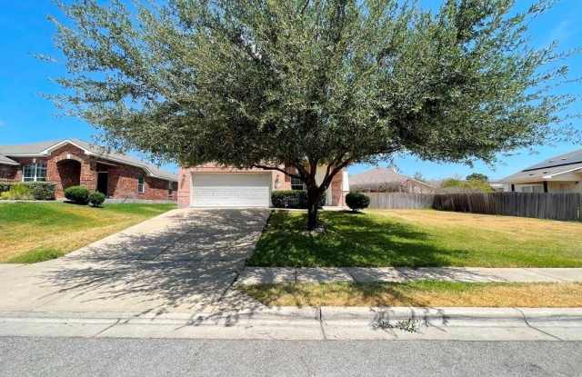 3706 Holden Court Gallery 2
