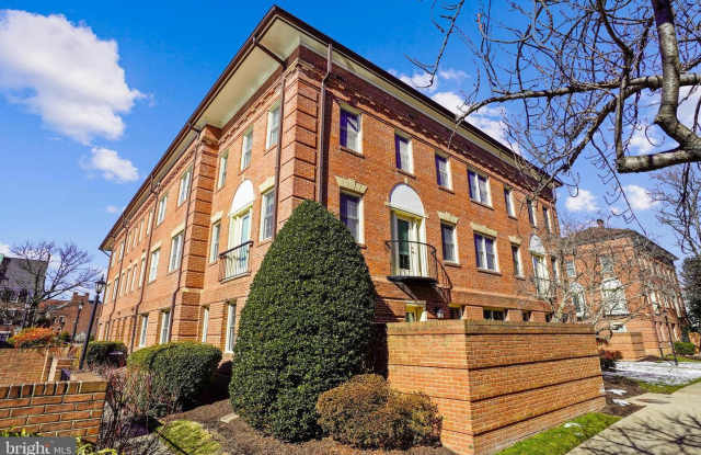 1203 N PITT ST #1B - 1203 North Pitt Street, Alexandria, VA 22314