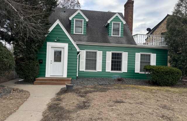 4428 Victory Avenue photos photos