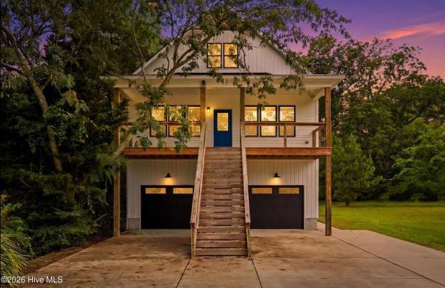 213 Myrtle Avenue photos photos