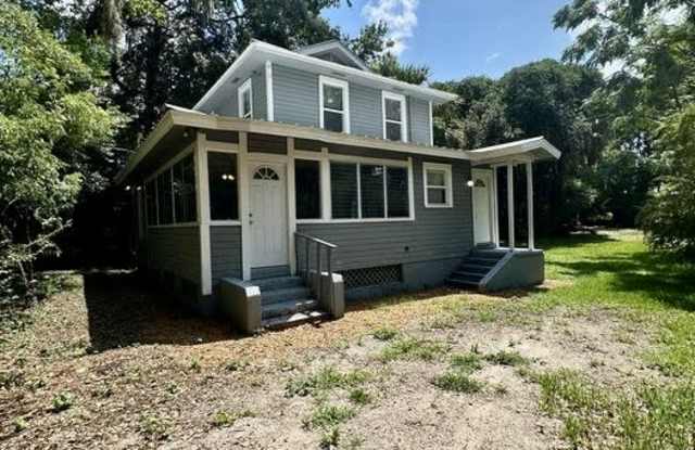 1216 Briar Road - 1216 Briar Road, Jacksonville, FL 32211