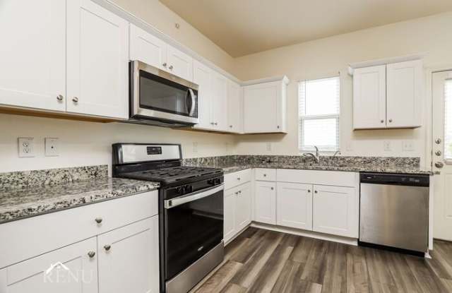 5152 Firefly Hills Gallery 3