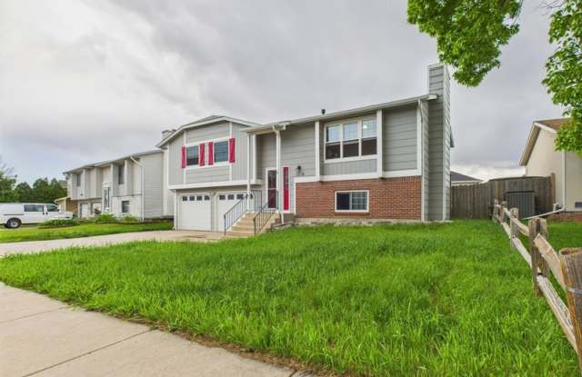 1018 Rancher Drive photos photos