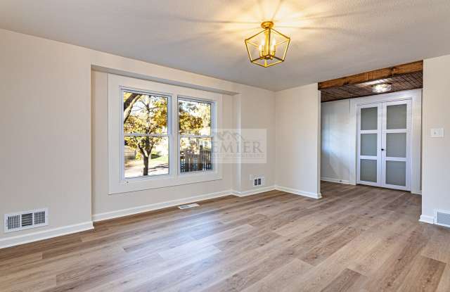 Beautiful Rehabbed home - 4 bed / 2 bath  -9841 Melrose Drive Overland Park KS 66214 - Rent $3400 Gallery 4