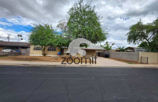 SPACIOUS 4-BEDROOM HOME IN MESA – $2,194 PER MONTH Gallery 1