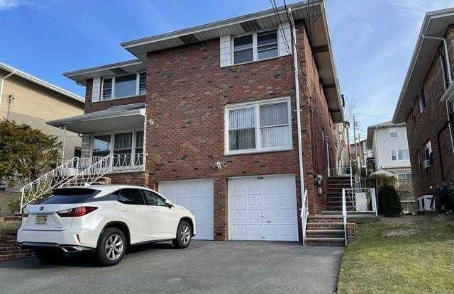 1542 10th Street 2 photos photos