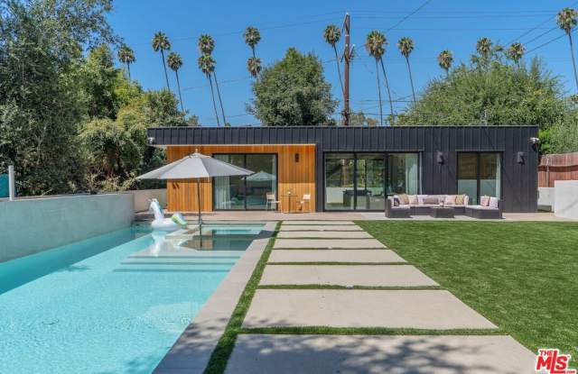 5263 Dahlia Dr photos photos