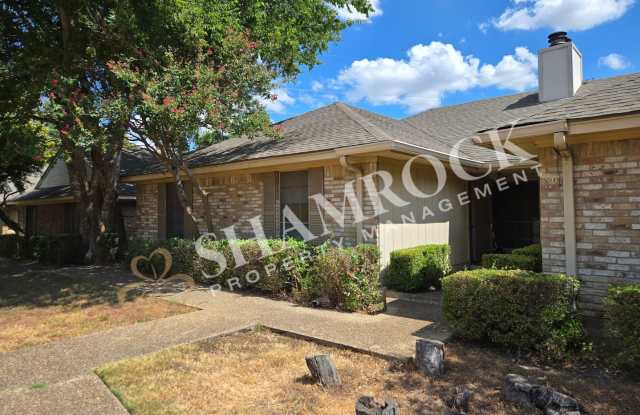 Old Briarstown Duplex photos photos