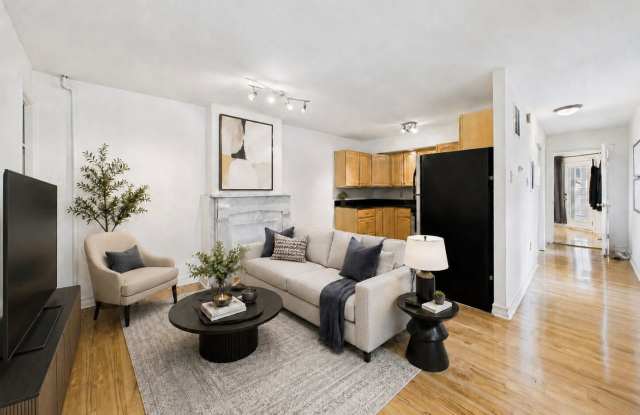 Charming Fairmount 1 Bed with Private Patio, Free Laundry & Storage Gallery 4