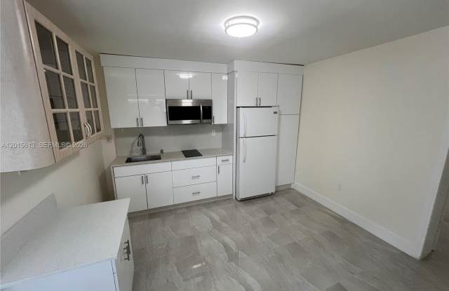 9970 SW 14th Ter photos photos