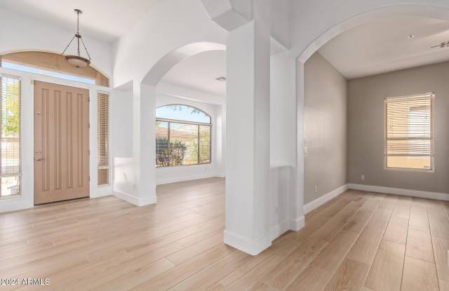 7667 E STARLA Drive Gallery 2